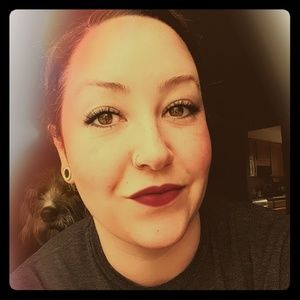 Meet Your Posher, Janae!